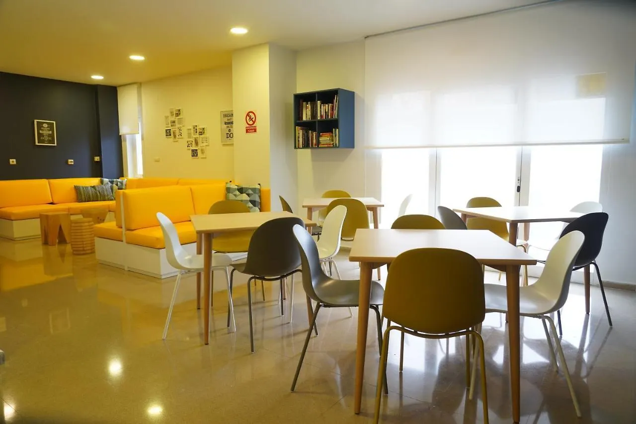 Micampus Malaga Student Residence Apartman